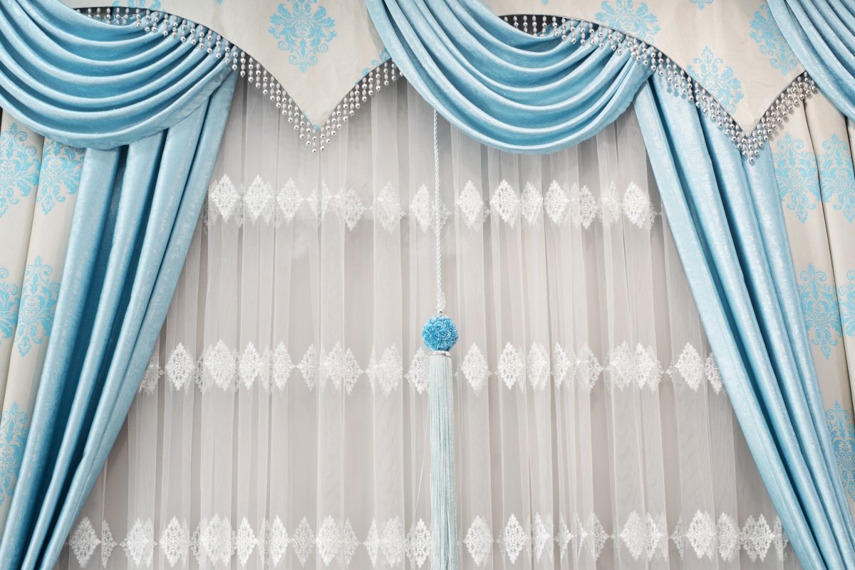 Пошив мягкого ламбрекена на ленте - изображение 1 - заказать онлайн в салоне штор Benone в Ликино-Дулево